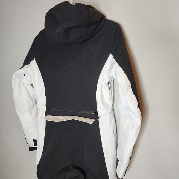 NWOT RAWRWAR One Piece snowsuit black white womens size small (no belt) - Picture 6 of 16